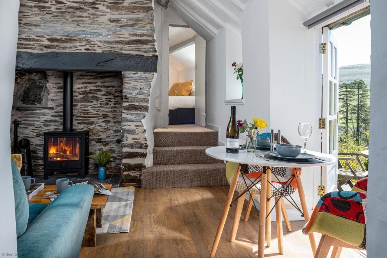Farmhouse & Cottage At Geufron Farm - Dog Friendly Bryn-crug Buitenkant foto
