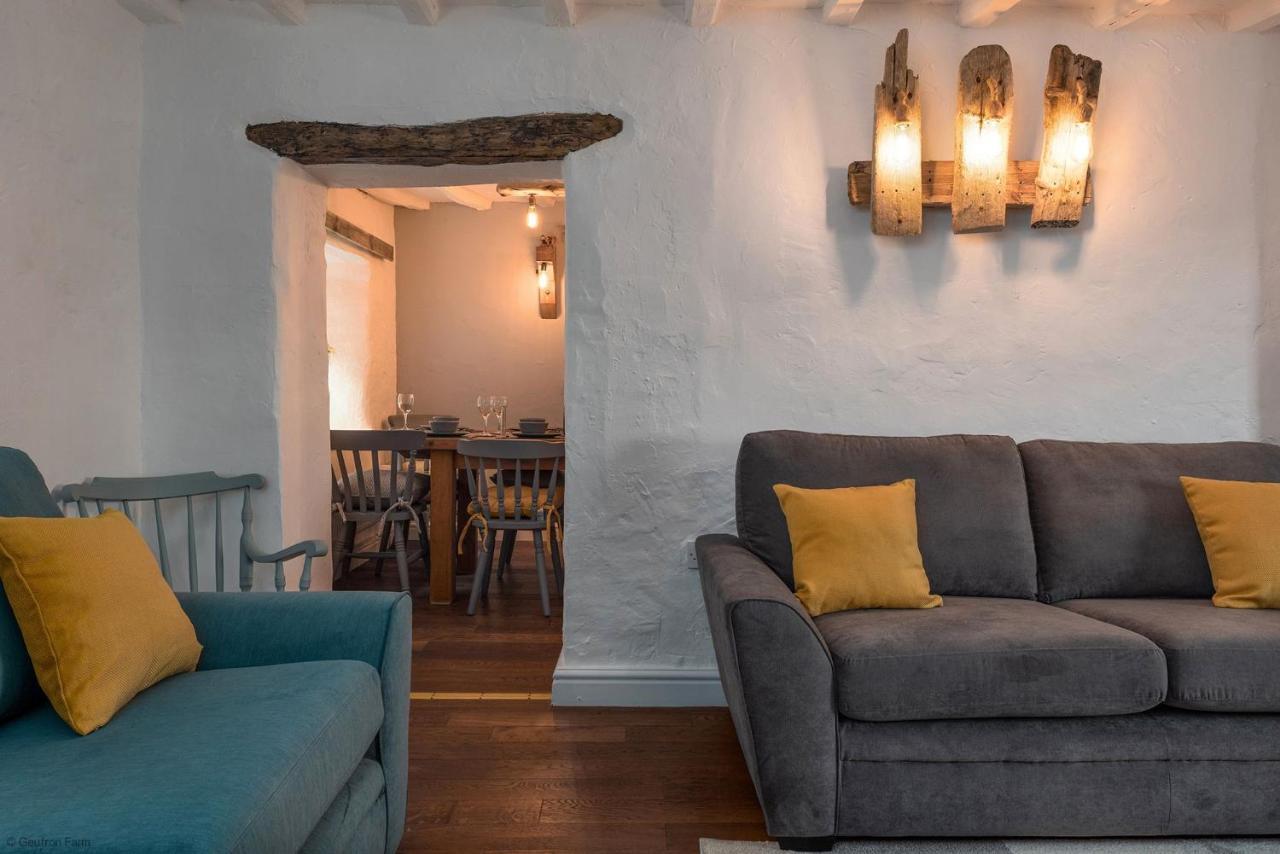 Farmhouse & Cottage At Geufron Farm - Dog Friendly Bryn-crug Buitenkant foto