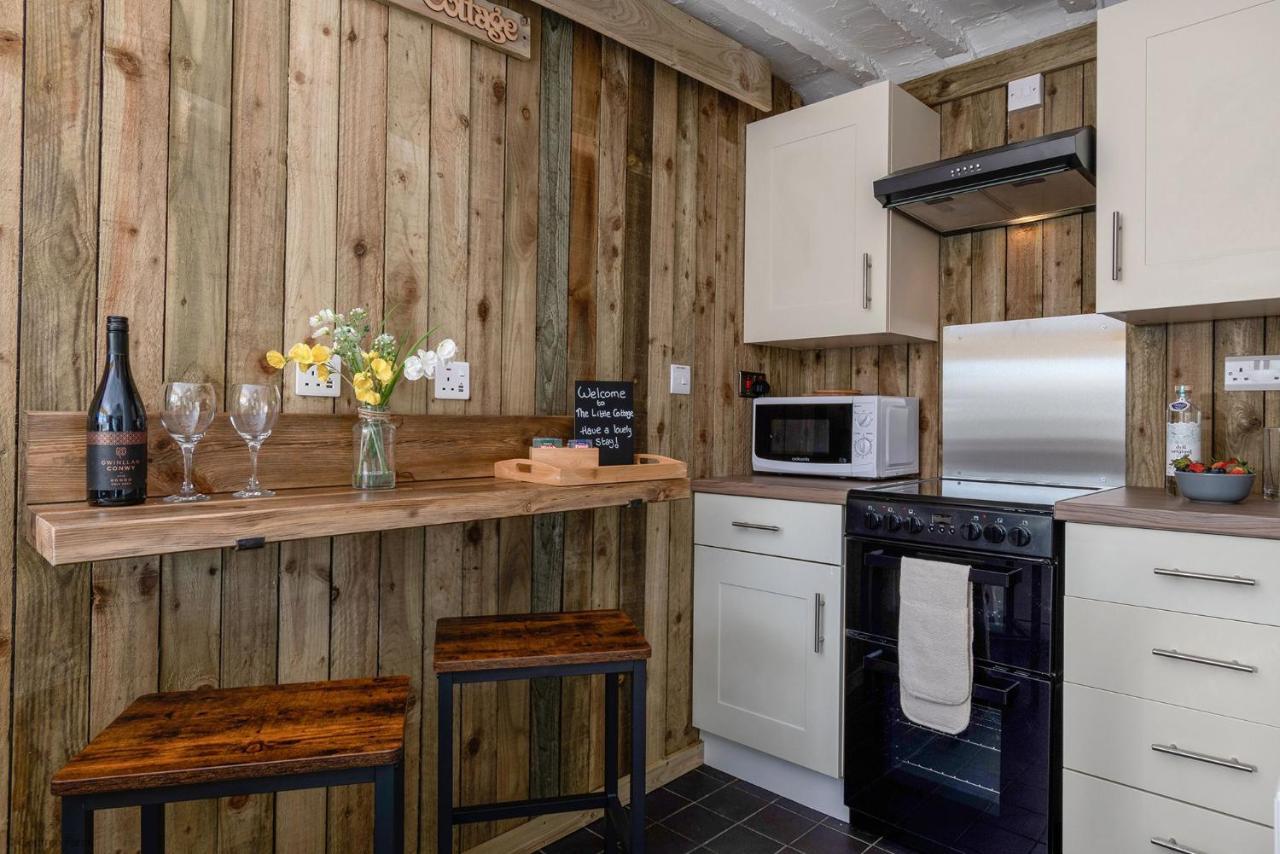 Farmhouse & Cottage At Geufron Farm - Dog Friendly Bryn-crug Buitenkant foto