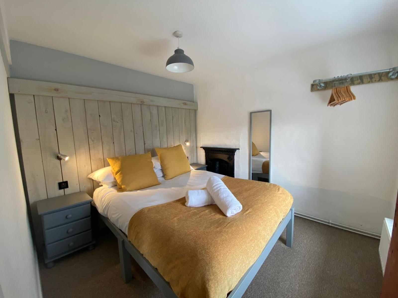 Farmhouse & Cottage At Geufron Farm - Dog Friendly Bryn-crug Buitenkant foto